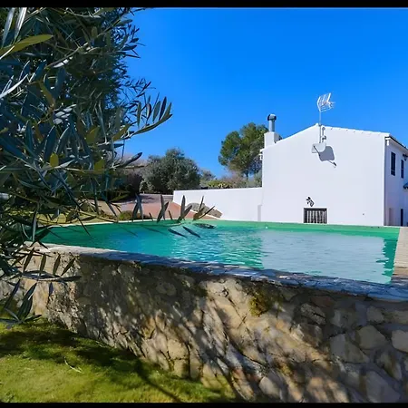 El Puente Country house